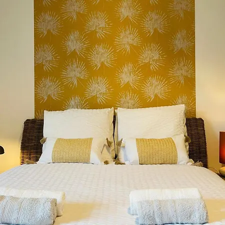 Lumineux à Pour 5 Personnes Appartement